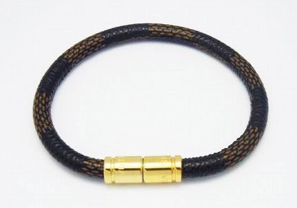Wholesale Designer Louis Vuitton Bracelets & Bangles-262