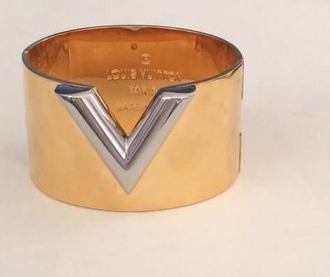 Wholesale Designer Louis Vuitton Bracelets & Bangles-307
