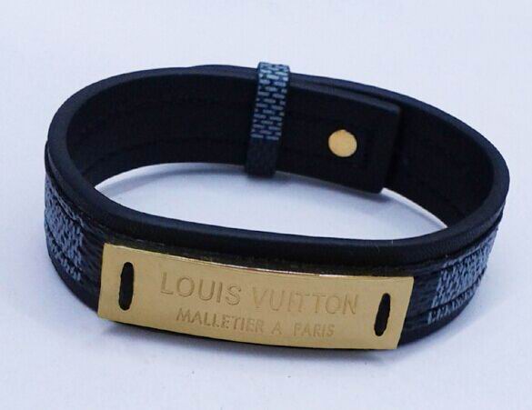 Wholesale Designer Louis Vuitton Bracelets & Bangles-327