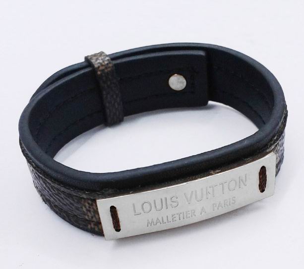 Wholesale Designer Louis Vuitton Bracelets & Bangles-329