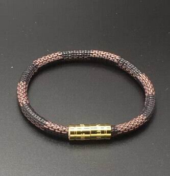 Wholesale Designer Louis Vuitton Bracelets & Bangles-336