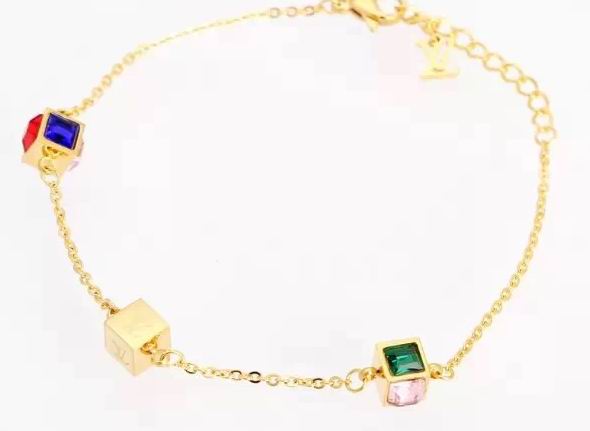 Wholesale Designer Louis Vuitton Bracelets & Bangles-338
