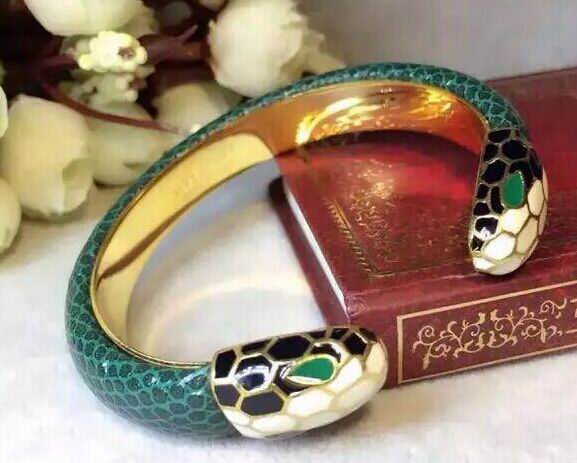 Wholesale Designer Louis Vuitton Bracelets & Bangles-344