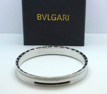 Wholesale Designer Louis Vuitton Bracelets & Bangles-345