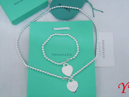 Wholesale Fashion Tiffany & Co Knock Off Jewelry Sets-008