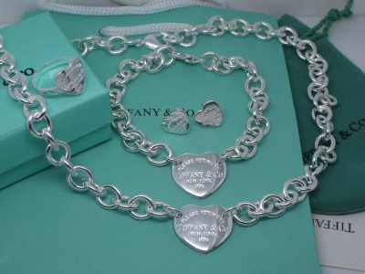 Wholesale Fashion Tiffany & Co Knock Off Jewelry Sets-017