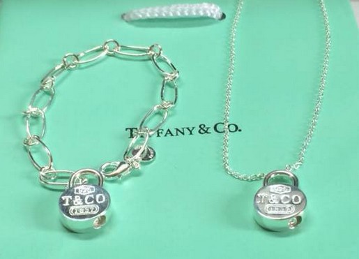 Wholesale Fashion Tiffany & Co Knock Off Jewelry Sets-100