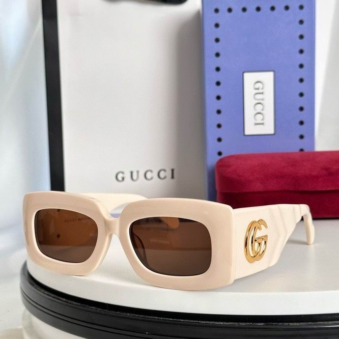 Wholesale Cheap AAA Quality Fashion G.ucci Replica Sunglasses for Sale
