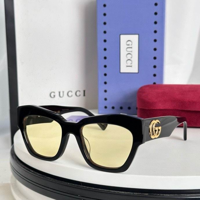 Wholesale Cheap AAA Quality Fashion G.ucci Replica Sunglasses for Sale