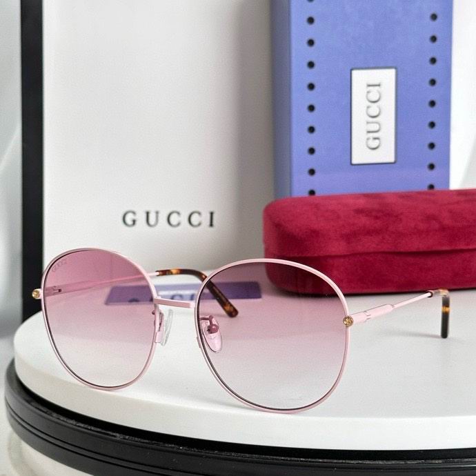 Wholesale Cheap AAA Quality Fashion G.ucci Replica Sunglasses for Sale