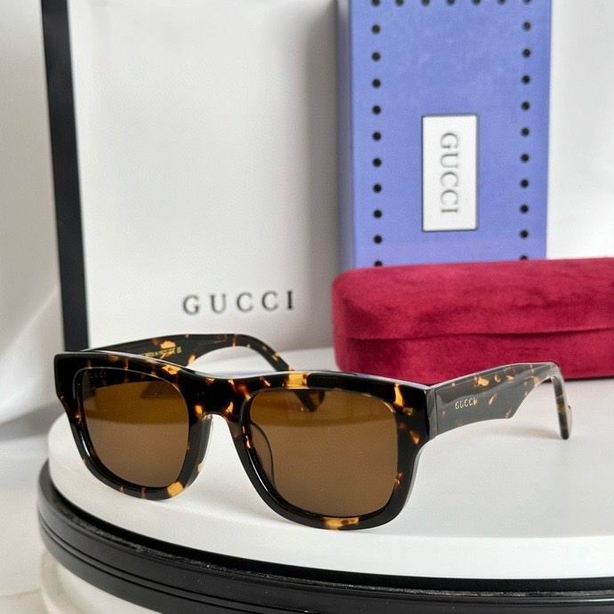 Wholesale Cheap AAA Quality Fashion G.ucci Replica Sunglasses for Sale