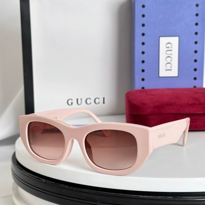 Wholesale Cheap AAA Quality Fashion G.ucci Replica Sunglasses for Sale