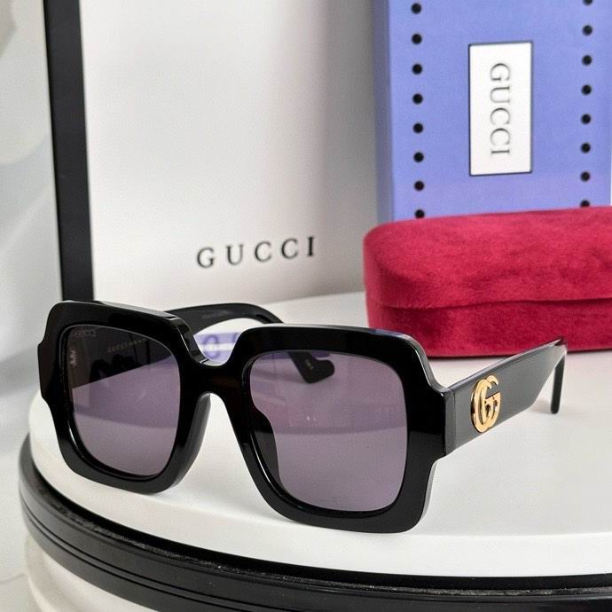 Wholesale Cheap AAA Quality Fashion G.ucci Replica Sunglasses for Sale
