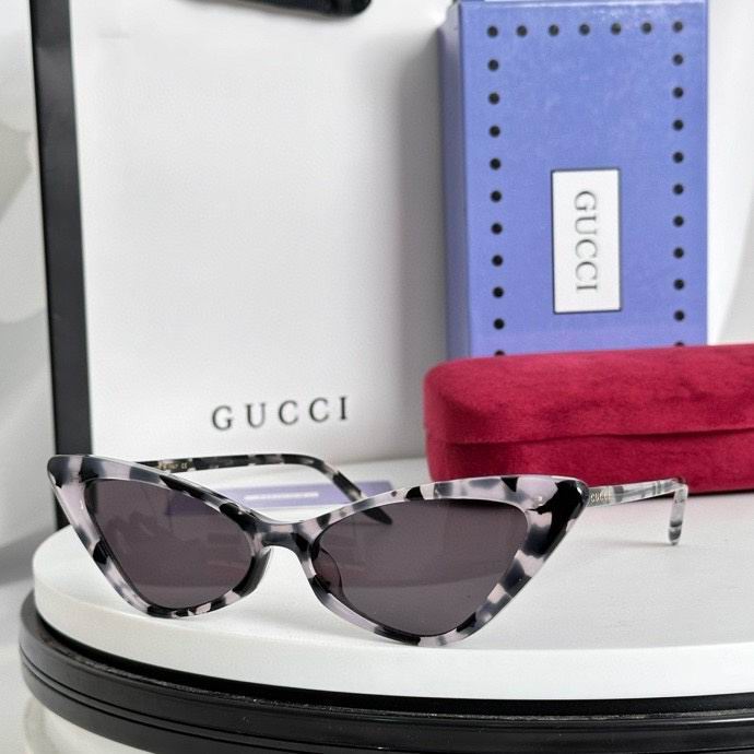 Wholesale Cheap AAA Quality G.ucci Replica Sunglasses for Sale