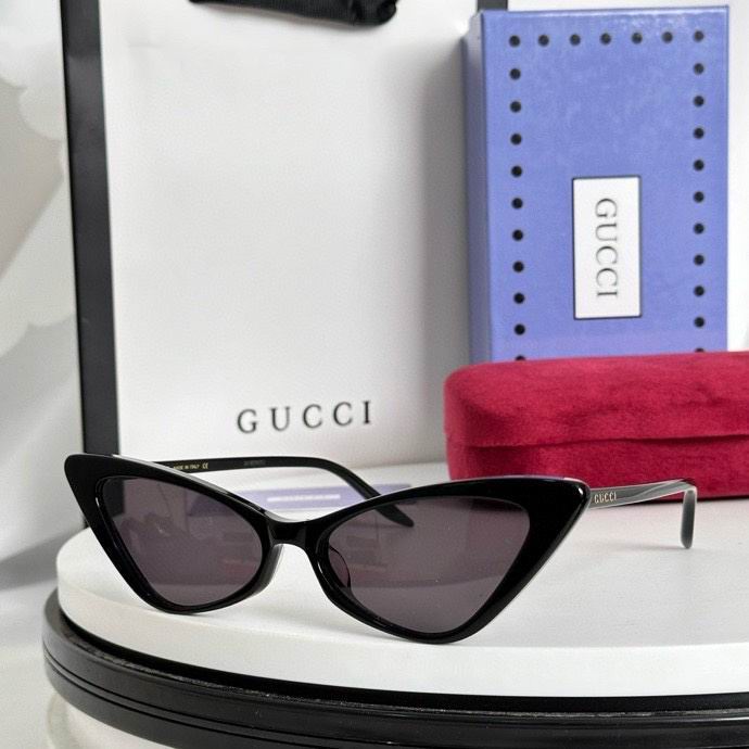 Wholesale Cheap AAA Quality G.ucci Replica Sunglasses for Sale