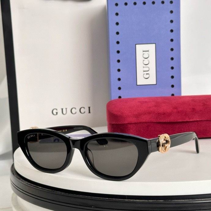 Wholesale Cheap AAA Quality G.ucci Replica Sunglasses for Sale