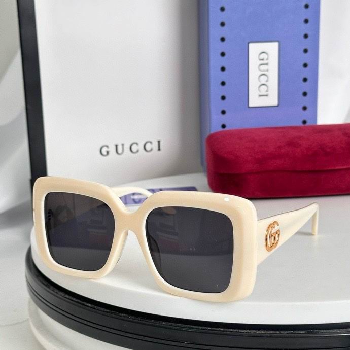 Wholesale Cheap AAA Quality G.ucci Replica Sunglasses for Sale