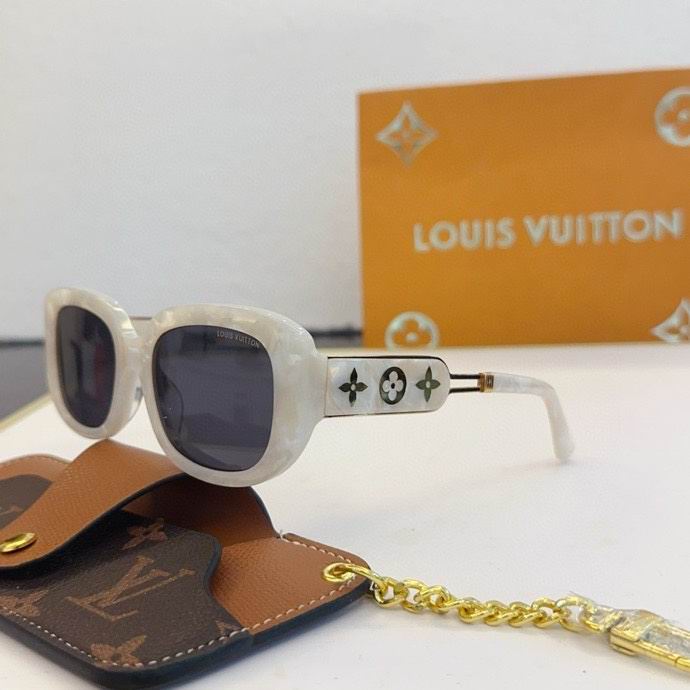 Wholesale Cheap High End Fashion Louis Vuitton Replica AAA Sunglasses for Sale