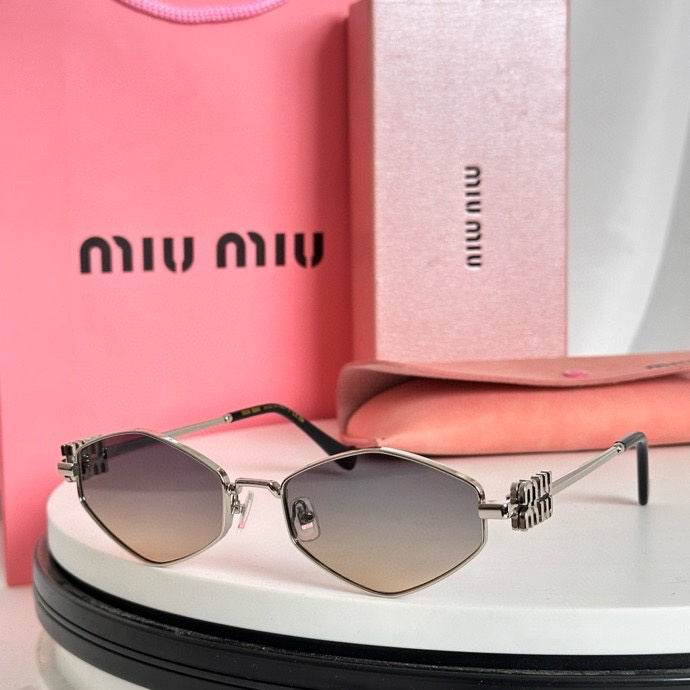 Wholesale Cheap MiuMiu AAA Replica Sunglasses & Glasses for Sale