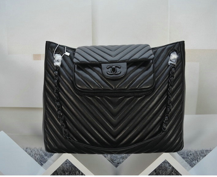 Wholesale Cheap AAA C HANEL Leather Totes & Handbags for Sale