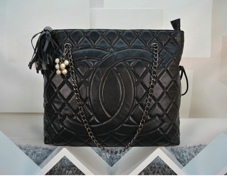 Wholesale Cheap AAA C HANEL Leather Totes & Handbags for Sale