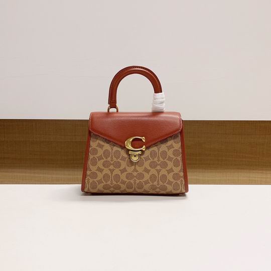 Wholesale High Quality C.oach Women's Replica Handbags for Sale