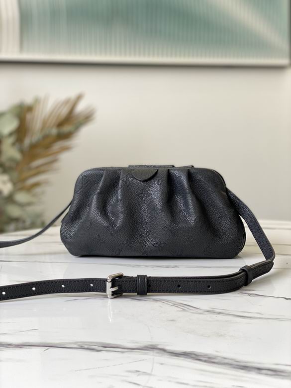 Wholesale Cheap Louis Vuitton Scala Mini Pouch Mahina Leather Bags for Sale