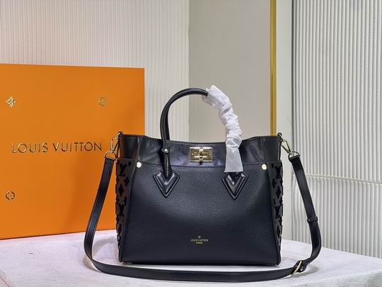 Wholesale Cheap Louis Vuitton Shoulder Bags for Sale